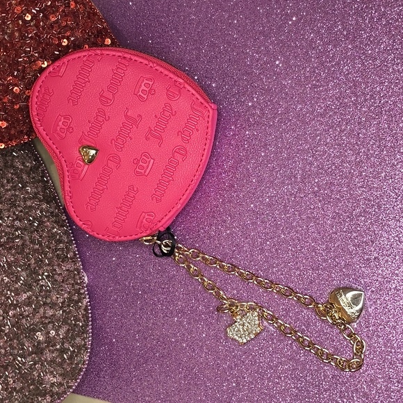 πHPπ Juicy Couture πNWTπ Beautiful Bright Pink Heart Shaped Wristlet!πππ - Picture 7 of 13